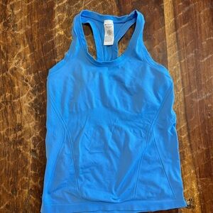 Athletic momentum seamless tank